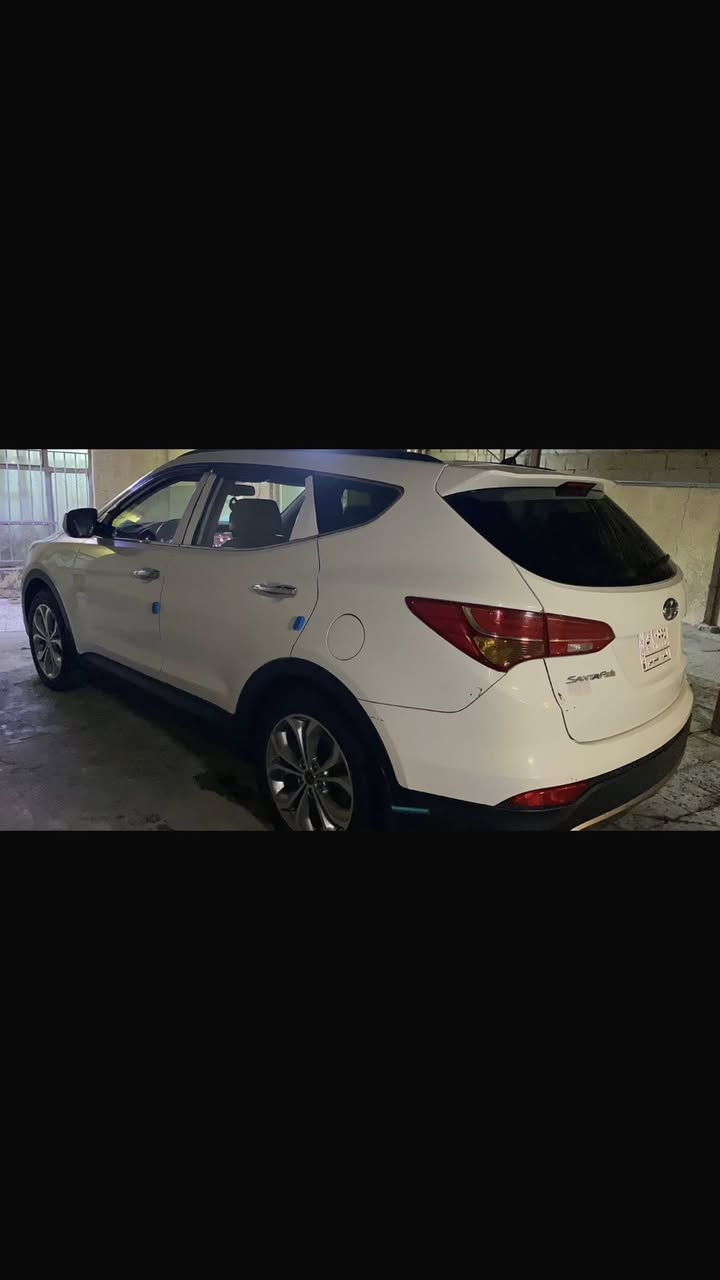 سنتافي خليجي 2013
مكفوله كفاله عامه ما عدا بارد صغير موضح بالسونار 
محرك 2400 دوش
7 راكب 
تبريد 3 قطع 
سقف بانوراما 
كشن كهرباء 
تحكم ستيرن
شاشة مع كامره خلفية 
نظام تقليل صرف وقود ECO
السعر ب 155 وبيه مجال السيارة باسمي 
للتواصل***********
