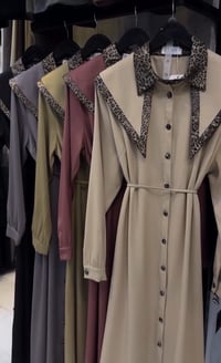 فستان • أسبن إيطالي • مقاسات ٣٨-٤٨