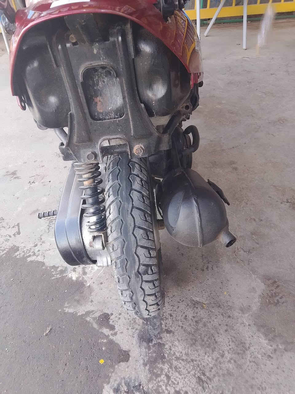 سلام عليكم دراجه غراضهه كامله اله البيع ما داخله مصلح بس بستن مفتوح السعر 250شراي يجي خاص


**إذا كنت صاحب هذا الإعلان وتريد حذفه لأي سبب، رجاءا أرسل رسالة إلى الدعم الفني**