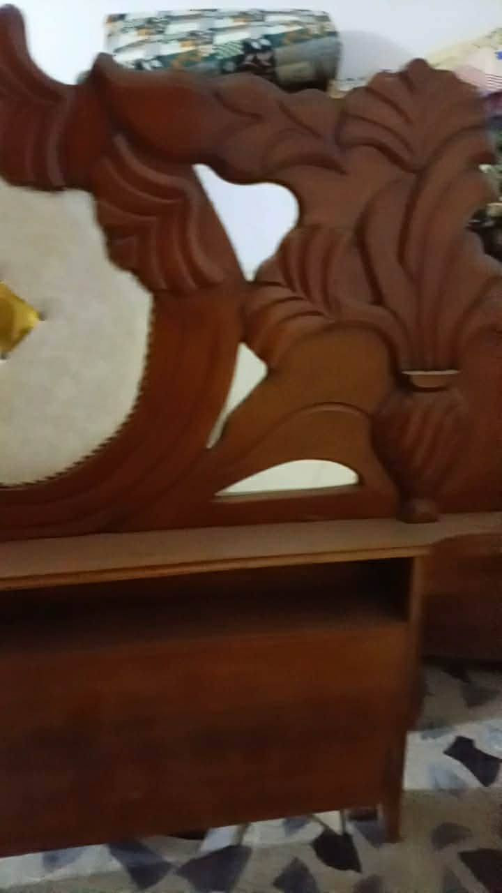 غرفة نوم استعمال قليل خشب ثقيل ما بي لا خدش ولا كسر...بيع مستعجل 400الف الي يريد يستفسر خاص ومن عيوني


**إذا كنت صاحب هذا الإعلان وتريد حذفه لأي سبب، رجاءا أرسل رسالة إلى الدعم الفني**