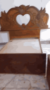 غرفه خشب للبيع الاستفسار خاص او على الرقم 07712552583 المكان بغداد