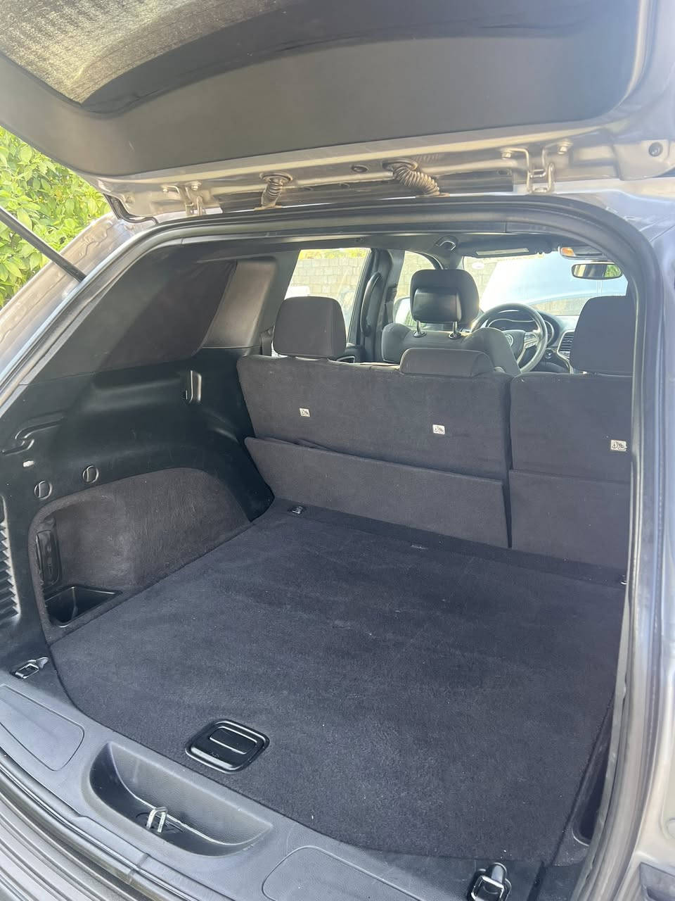 السلام عليكم 
للبيع جيب لاريدو
موديل ٢٠١٧
محرك 3600
كير محرك شرط مامفتوح
الضرر جاملغ امامي صبغ بدون دواخل
السونار مرفق بالصور  
رقم اربيل شرط التحويل 
السعر 205 وبيها مجال بسيط 
للاستفسار الاتصال 
***********
