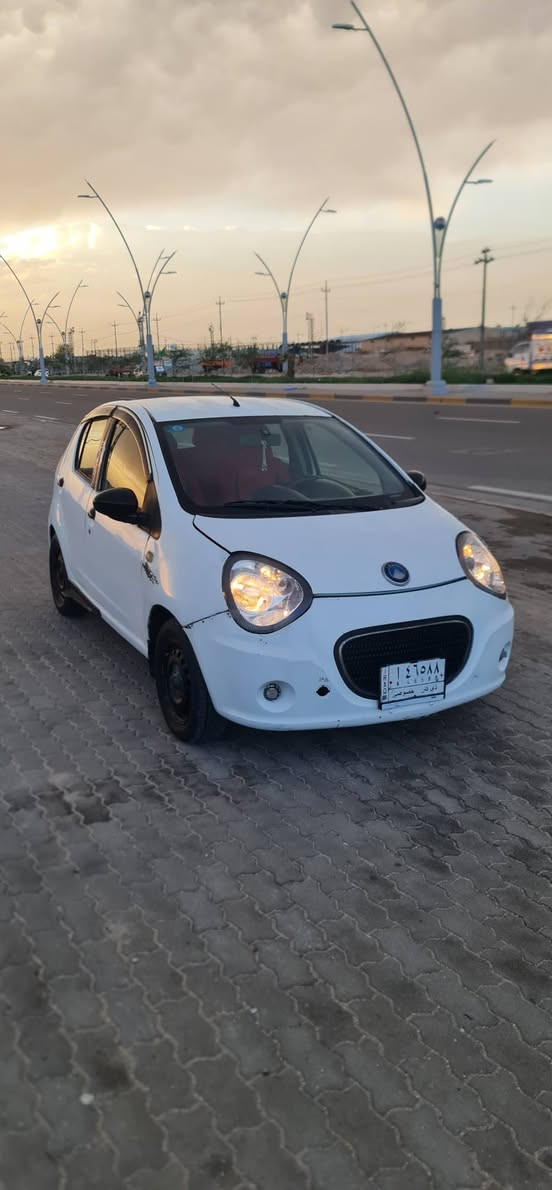 جيلي باندا مديل 16  سنويه جديده ورقام انكليزي طالعه باقي بس دكهن مكينه نضيفه الكير فقط البك ما يجي تبريد شغال ثلج حداده زينه كهربائيات كلهه بلاد دواخل نضاف بدي معمر اثر خياس مكفوله من الضربه السعر 35 بيهه مجال مكاني البصره ابو الخصيب شراي يتصل ***********
