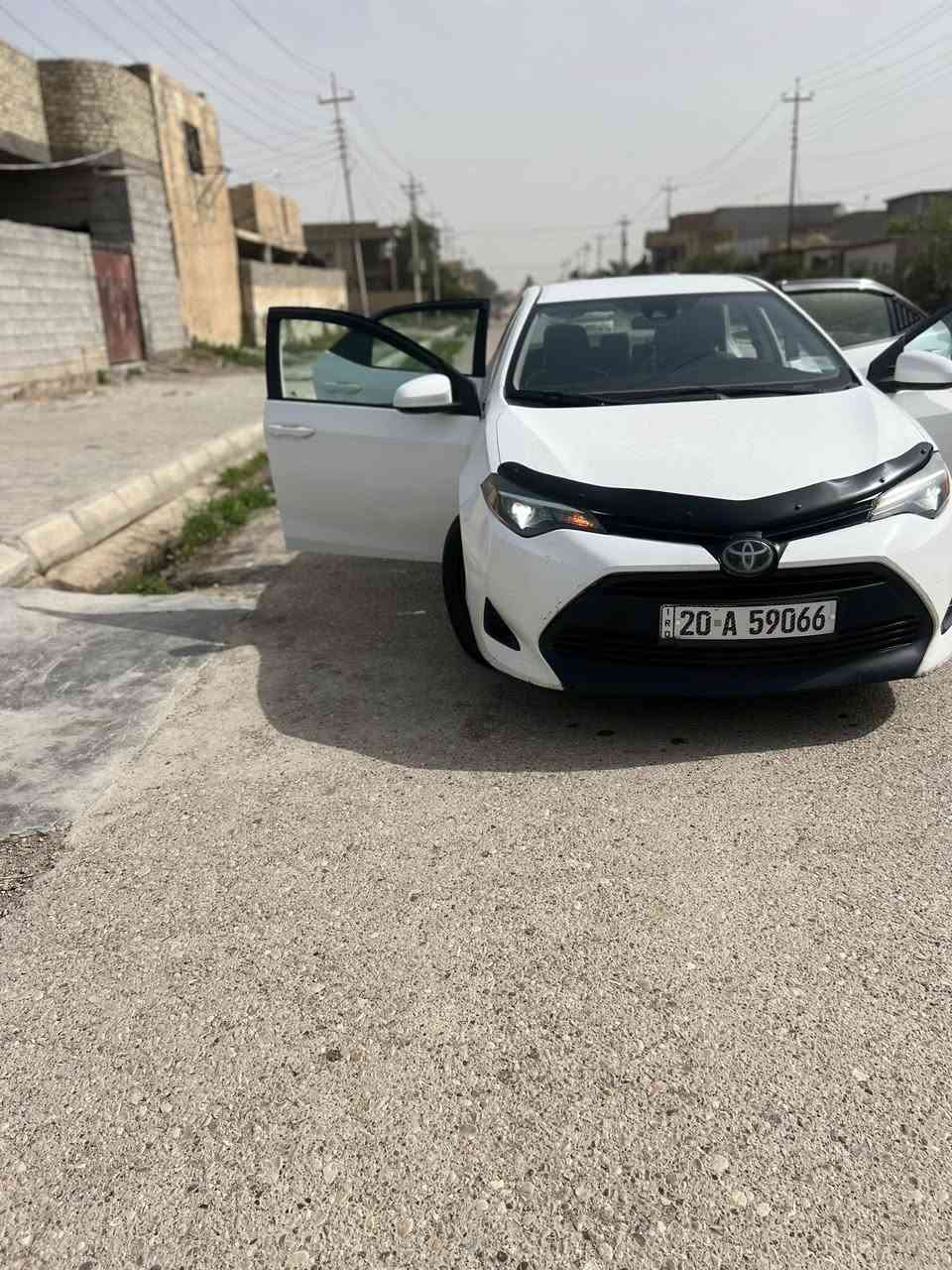 السلام عليكم كورلا موديل 2019سياره جديده بمعنه الكلمه موصفات LE تحكمات استيرن شاشه كبيره مانع انزلاق مكينه 1800خير من الله  رقم ديالئ بسمي تحويل ثاني يوم @حادث جاملغ الوره+دعائمه تجاريه  السعر 148 وبي مجال حك الجيه مكان السياره ديالئ اتصال علئ رقم وبل خدمه ***********
