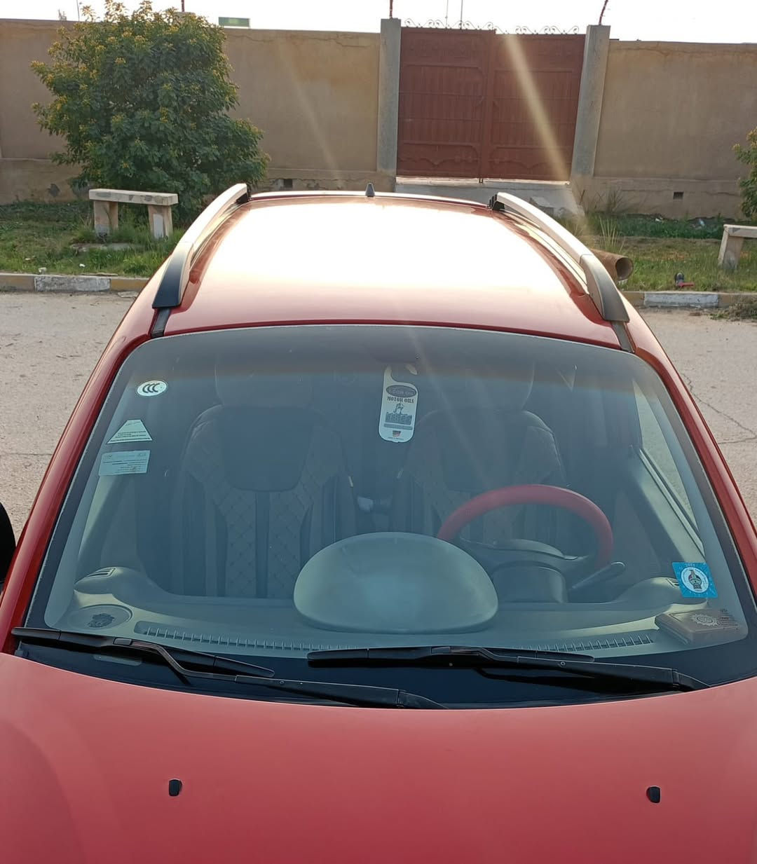 السلام عليكم ورحمة من رخصه الادمن للبيع شيري x1 السياره موديل ٢٠١٤ السياره كفاله من كلشي مكفوله من صبغ وضرر وتبديل وكير ومكينه وحداديه وكهربائيات  تبريد وتدفئه ومكفوله من الجرد السياره ماشيه ١٠٠ الف على وضع الشركه اسبير مانازل رقم كربلاء بسمي رقم انكليزي هزه جديده وسنويه جديده
السعر ٥٠ وبيه مجال 
بابل حله ناحيه النيل 
الهاتف ***********
اني مكلف بل نشر غير متواجد على النت 
اعتذر عن المراوس
