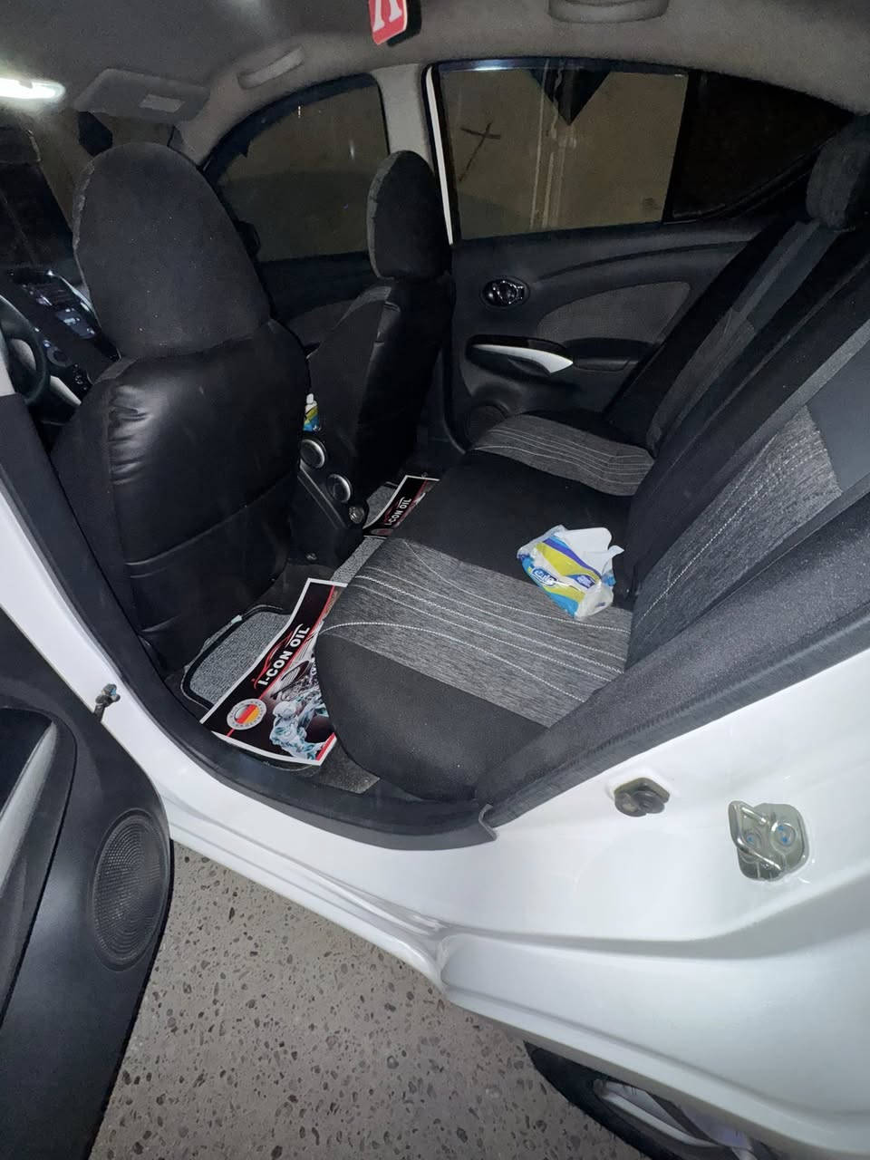 سلام عليكم  سياره نيسان سني مصري  موديل 23 بصمه بلاديه تبريد موس  قطعتين  اربعه جام كهرباء  داخل اسود شاشه بلاديه  كامره  سياره بسمي  مكفوله من تبديل وصبغ  وضربه  تخم تاير جديد   دوشمه جديده   بيها قطعتين بارد كلش زغار  مكان سياره بغداد الزغفرانيه ***********
السعر 120وبيها  مجال كلش قليل  سياره ماشيه 51 كيلو متر
