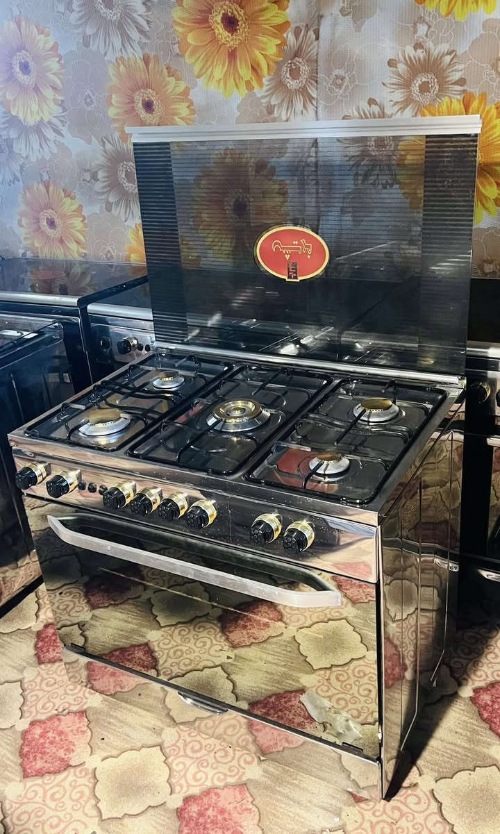 اليوم جايبلكم طباخات حالهن حال الجديد مستخدم كلش قليل نظافه فول فريش مصري باب الاول شرط الفحص نار زركه مابي اي خلل سعر الواحد 225 الي يشوف السعر غالي  عندي اقل اذا تريد كل الاسعار موجوده عنوان كربلاء حي الغدير *********** وتدللون 🫡
