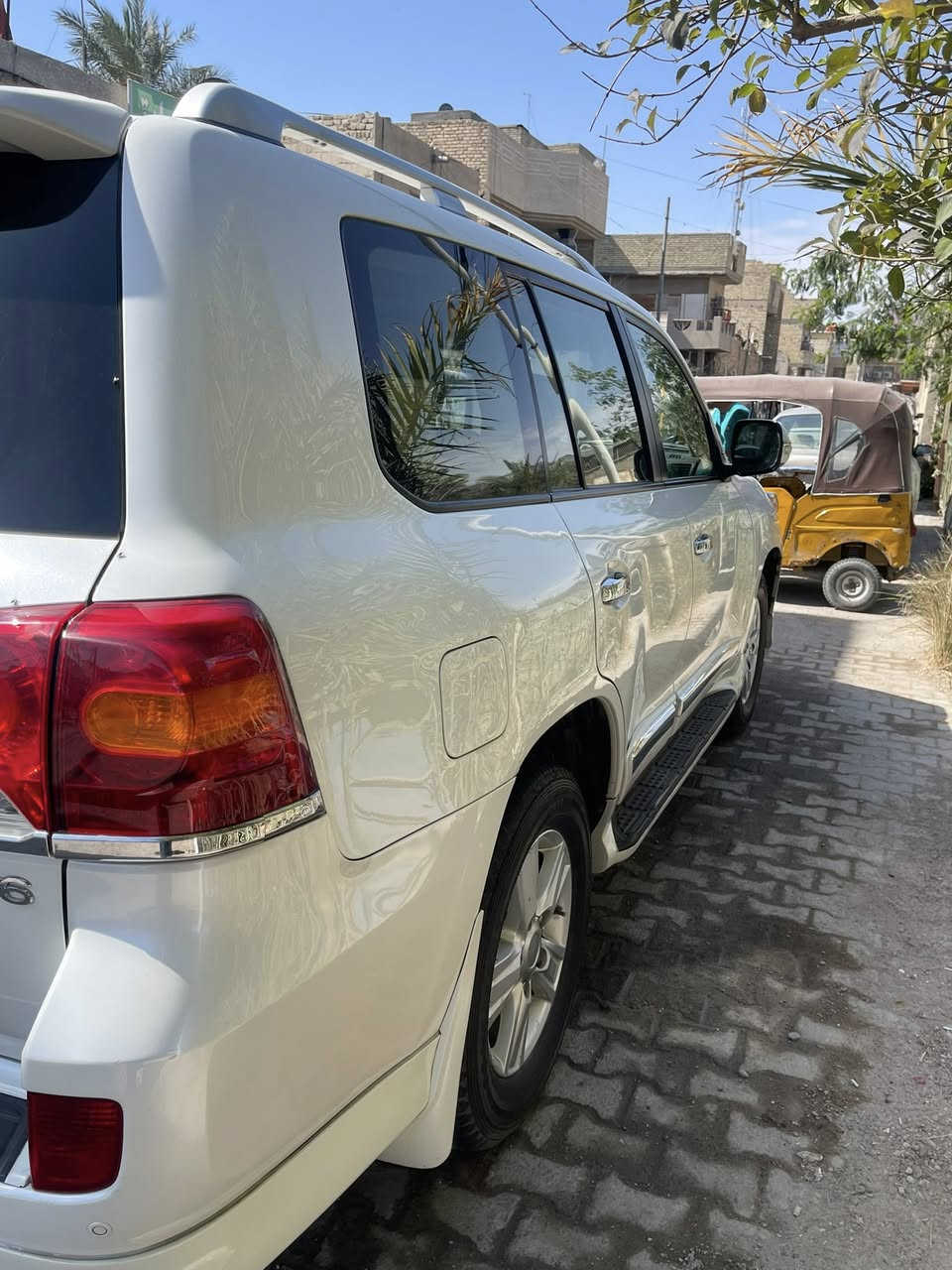 ٢٠١٤نضيفه كلش بيه جاملغ خلفي صفحتين ضربات خفيفه المكان بغداد ***********بي وتساب باقي التفاصيل بل اتصال رقم٢ هاذ *********** السعر ٤١٠
