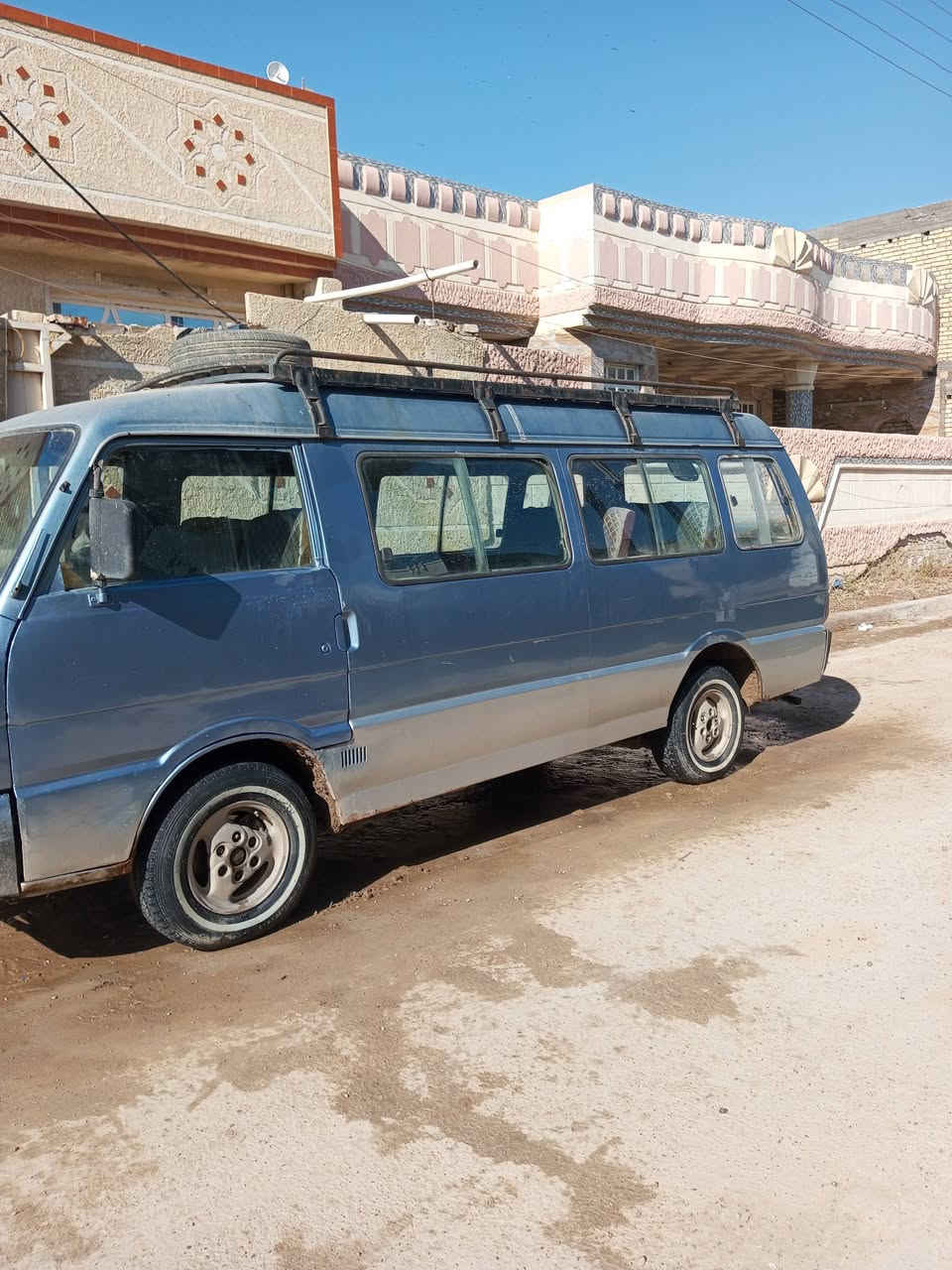 اسيا للبيع موديل 96 محرك كير اكسل مكفول مصبوغه عام السعر 50 هاتف ***********
