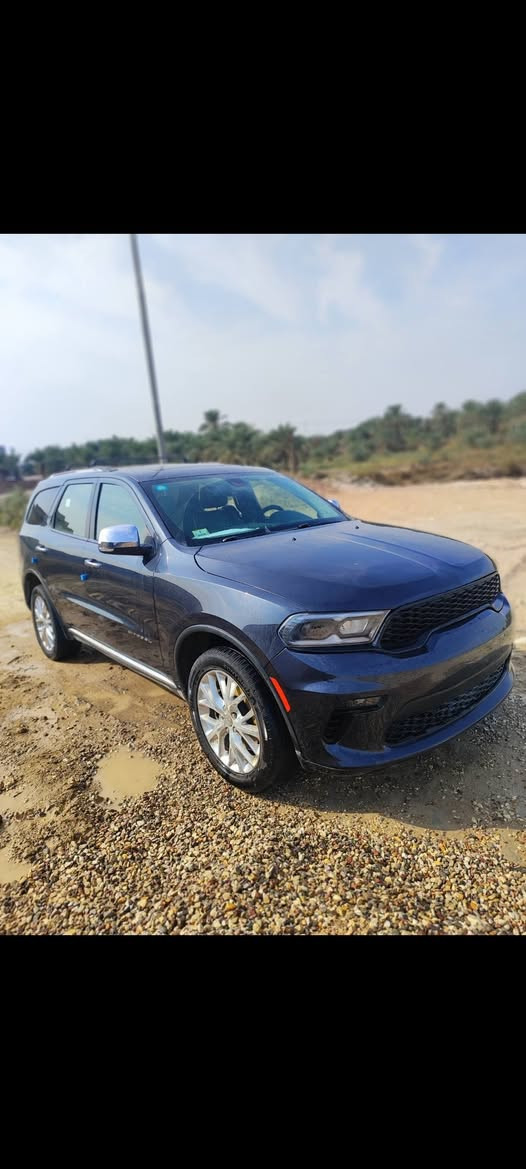 السلام عليكم
دورنكو 2014 معلايه 2022 
فئة السيارة : سيتادل CITADEL اعلى فئة فول 
السعر :175$ ورقه قفل قفل
مواصفات
المكينة V6  3.6 ناعمه كلش وكل تبديل الدهن مالتها بامريكا بالوكاله مال دوج مذكور بتقرير الكارفاكس
المواصفات:
1-تحكم ستيرن 
2- مثبت سرعه 
3- لايت عدسات  LED
4-تدفئة ستيرن  وتدفئة وتبريد كراسي اماميه 
5- راكب 7 كراسي VIP
6-فتحة سقف 
7- كشنات خزن ميموري
8- ترحيب كرسي وستيرن 
9-تبريد 3 قطع 
10-كشنات كهرباء
11-نظام بريك ABS
رقم ذي قار انكليزي
ماكو اي كلوب بالدشبول 
حداديه جديده تخم تاير جديد حادثها موضح بالصور حادث خفيف 
بيها ضربه خفيفه بالعراق بارد وصبغ موضح بالصور وشخط خفيف بالباب 
كشرها نظيف جدا 
صور السونار موجوده 
ماشيه 168 الف ميل حقيقي
 ماشيه هنا بالعراق 10 الاف ميل فقط
السعر : 175$ ورقه قفل قفل
مكان السيارة الناصريه قضاء سوق الشيوخ
السنويه باسمي تحويل ثاني يوم 
الهاتف : ***********
