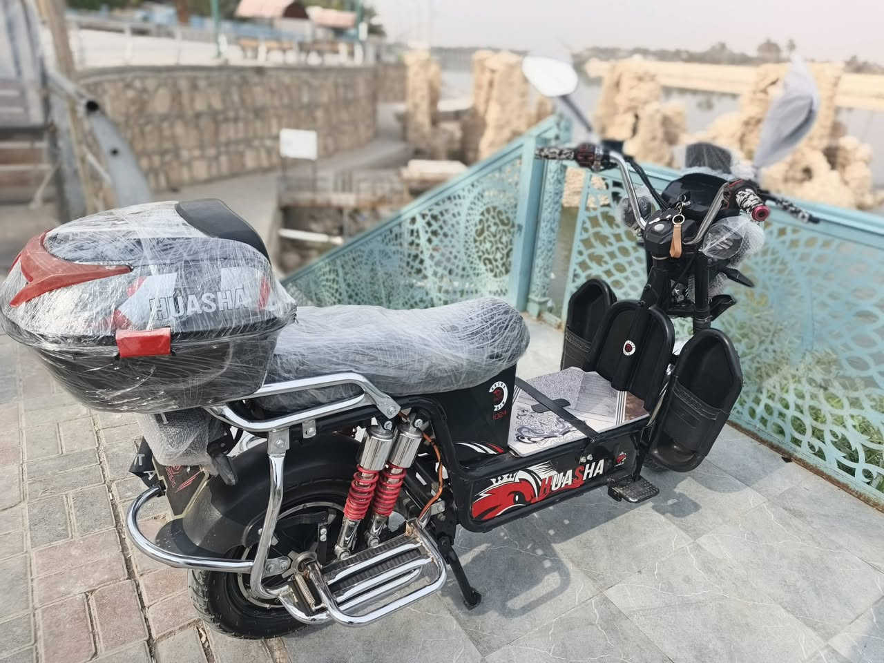 سلام عليكم
ماطور هيوشه٢٤ أبو بصمه ٥٧٥بي مجال بطاريات كلها ع فحص 

*********** شراي يكتب تم وإني أدخله
