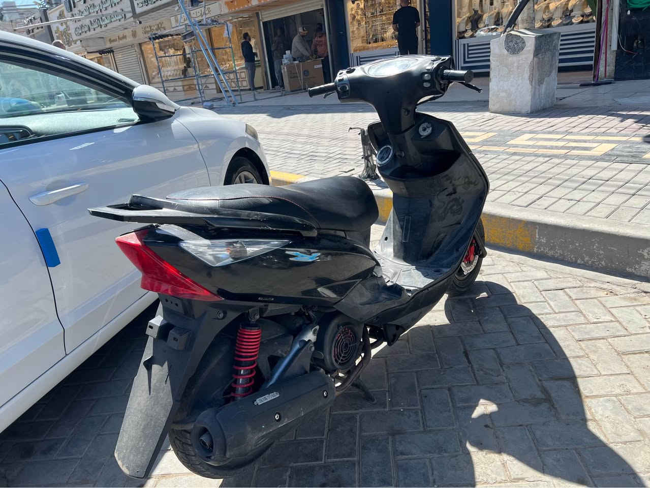 دراجه ثعلب نوزل 140 رمبه مناقصه كلشي مكينه بجيس دراجه ناعه  حيل

مكاني عامريه 

775 الف وبيه مجال

*********** بغداد, العراق
