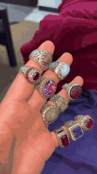 احجار كريمة اصلية VIP الي يحبون القطع النادره والمميزه 
هـ ***********
