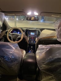 سنتافي 2016 رقم واسط بأسمي تحويل مباشر  ماشية 70 الف السيارة جديدة بمع...