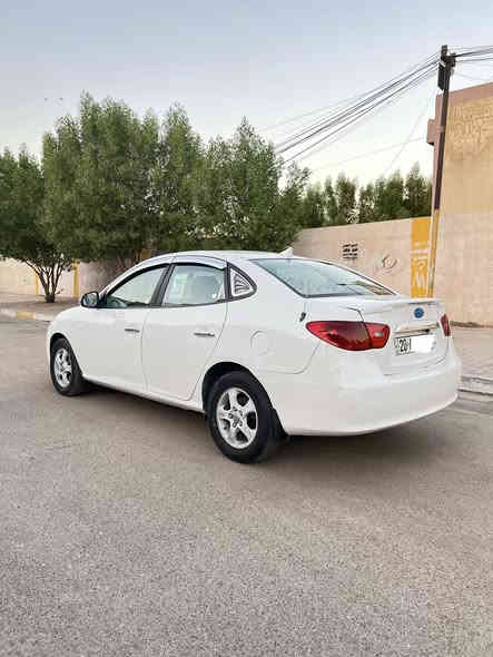 للبيع النترا 2011 خليجي⚔️⚔️
رقم ديالى انكليزي سنويه جديده هزه جديده
لون ابيض ثلجي🔥⚔️
صبغ عام اثر تكشير صبغ
محرك 1600 cc
كير جديد
صدر جديد…
تبريد❄️…
سياره جاهزه مابيهه اي نقص 
فول مواصفات عدا السلايت……

السعر 88$
مكاني بغداد 
للأتصال(***********)
