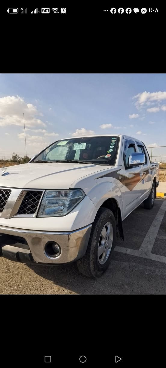 السلام وعليكم نيفارا للبيع موديل 2013 سياره جديده ماكينه وكير اوتوماتيك كفاله تحويل  ثاني يوم تبريد ثلج تخم تاير جديد سنويه جديده كلش حلوه وجاهزة شاشه كهربائيات عالشركه رقم جديد سعر 119 وبيها مجال مكان واسط العزيزية رقم الهاتف. ***********.
