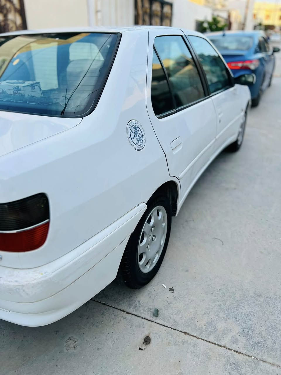 سلام عليكم بيجو 306 للبيع
موديل 2001 رقم بغداد باسمي 

بدون ضربة سيارة

سيارة ادامه كاملة حساس كرنك على تخم نوزلات ومسطرة وبلكات وعبوة فيت بم اصليه+ كير محرك شرط 

فان جديد كارتون+منضومة سمعات دمام 

تبريد ثلج ترايك وين متريد سيارة مصروف عليها نضيفه كلش للجناية 

عارضهاب 54وبيها مجال عنواني كركوك

 ***********‬
