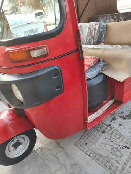 تكتك للبيع 2020/شهر12رقم البدي مكفول من صبغ ومعجون  والمكينه مفتوحه وملكطات خياسيات سعر 5100وبيهه مجال رقم ***********
