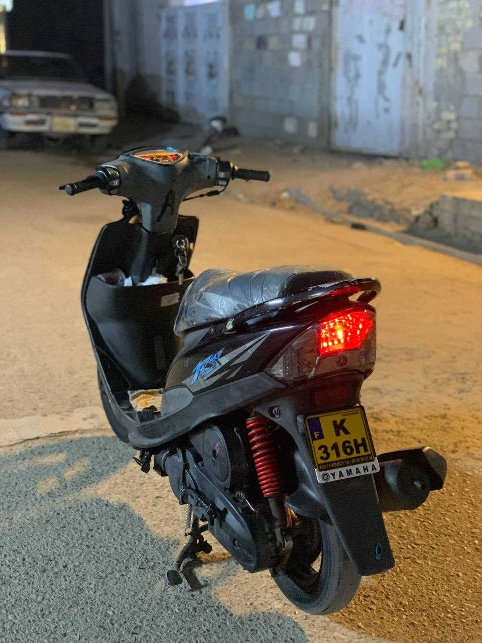 ماكس عدله كفاله عامه دراجه حلوه وناشفه ومكينه ناعمه وخير من الله وما نقصها شي سبب البيع اريد اخذ دراجه اكبر  
ا📍العنوان بغداد جسر ديالى القديم 
الرقم . ‭0775 080 4409‬
تفاصيل خاص.
