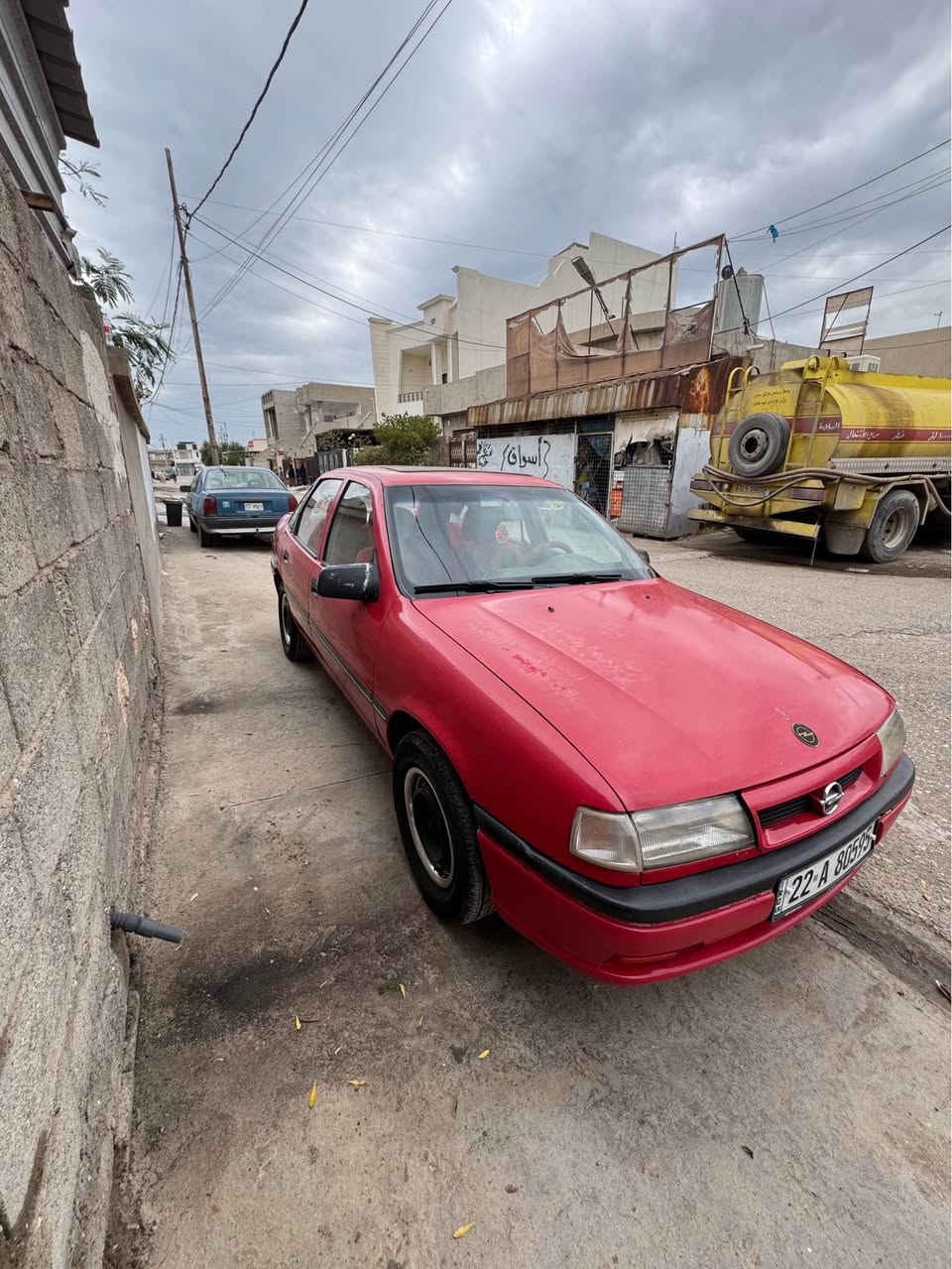 فيكترا للبيع موديل ١٩٩٠  حجم ١٦ رقم اربيل سيارة جاهز محرك گير بشرط هزة رقم جديد سنوية سنة مطلوب تايرات جديد مواصفات استيرن باور سلايد قفل مركزي سيارة نظيف بس ضربة داخل صندوق بي سعر ٣٥$ كركوك (***********)(***********) كركوك, العراق
