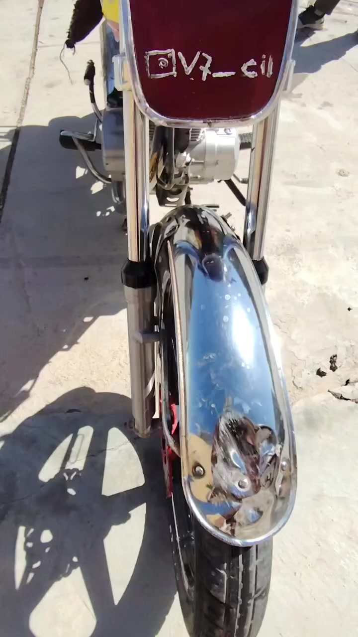 السلام عليكم دراجه للبيع نامي برو محسن مديل 2021والشاصي  2024 المكان خانقين بختياري السعر خاص وهاذ رقمي ***********
