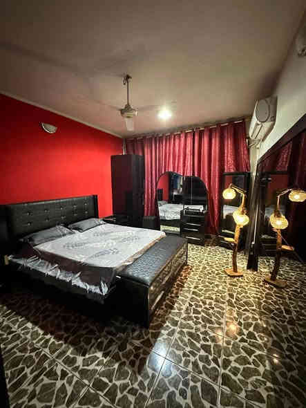 ✅——انسب عقار للبيع  50متر في السيديه——-✅
مشتمل مساحه  50 متر واجهه 4 متر نزال 12.5 ✔️

محتويات العقار 👇

🔶طابق الارضي :يحتوي على صاله ومطبخ وخدمات ❇️

🔶طابق الاول  : يحتوي على 2 نوم وخدمات ❇️

🔶 طابق الثاني : سطح عدد 2 ❇️

الموقع السيديه الضباط  📍
_________________________________________
عزيزي  الزبون 💎

كل ما هو جديد ومميز وراقي سوف تجده متوفر لدينا ✅

نكفيك عناء البحث لتمتلك اليوم عقار الغد 🔛

عزيزي الزبون ↖️🔆〽️
كل ما عليك الأتصال بكادر المكتب المختص ✔️
للبحث على عقارك وانت في بيتك ✔️
والكادر ايضا يغنيك عن عرض عقارك للبيع او للأيجار ✔️
وهو قادر على بيعه او ايجاره في خلال فتره زمنيه قليله ✔️

_______________________________________
للأستفسار اكثر تفضلو بزياره مكتب الطائي للعقار 💎
 الكائن في السيديه شارع المركز بنايه شركه السراب للمطابخ

او الأستفسار ع الارقام ادناه 📞↘️↘️ (متوفر واتساب )📌🔛
***********
