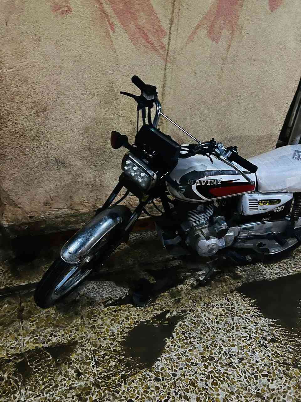 السلام عليكم ورحمة الله
سيفان 2020 للبيع محرك شرط ما مفتوح 

تشغيل عن بعد بي بصمتين 
السعر 400 الف وبي مجال
للاتصال ***********
