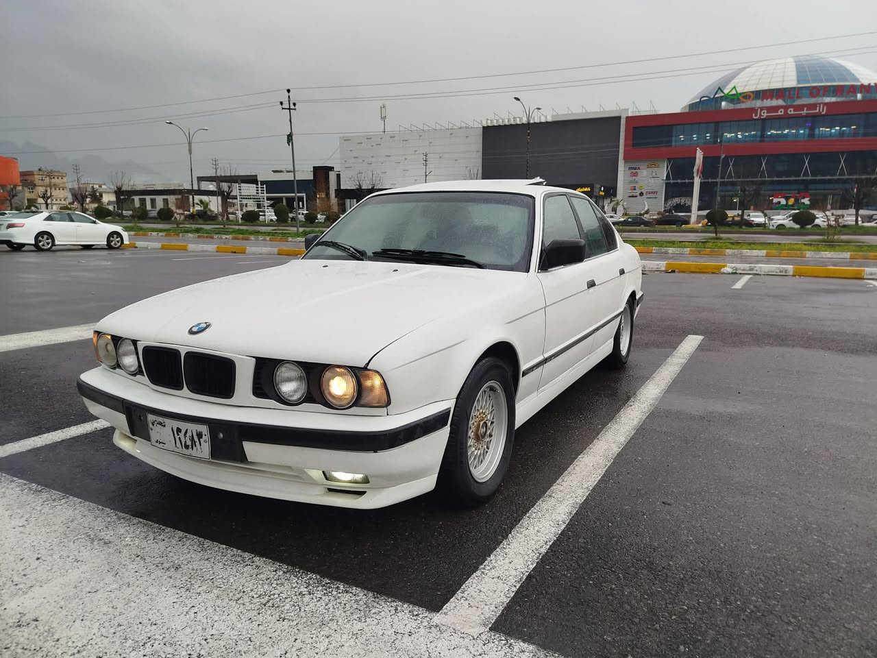 سڵاوی خواتان لێ بێ ئەوم بیئێمە بۆ فڕشۆشتن  تازە كامل بۆیاغ كراوە ئاڕم پلاستیك دهۆك بەشەرتی ئاڕمو ئەوەلیات ڕەقەم ئەسڵیەسڵایتە 4 تاقم تایەوویلی حەسیری لۆكی لەسەرە لایتو كارەبای كامل مەزبو  گێچی بانزینو حەماوەو  داربوردی ئیش دەكامۆدێل89 بەشەرتی گێڕومەكینە520كەپسە گێڕ حادیە ئەكسلی قوفڵە بەشەرتی قوەتو تەناش سڵایتی مەزبوتە جامی نەشكاوە سحری37 محامەلە هەر كەسێك ویستی لەخزمەتی دام***********
