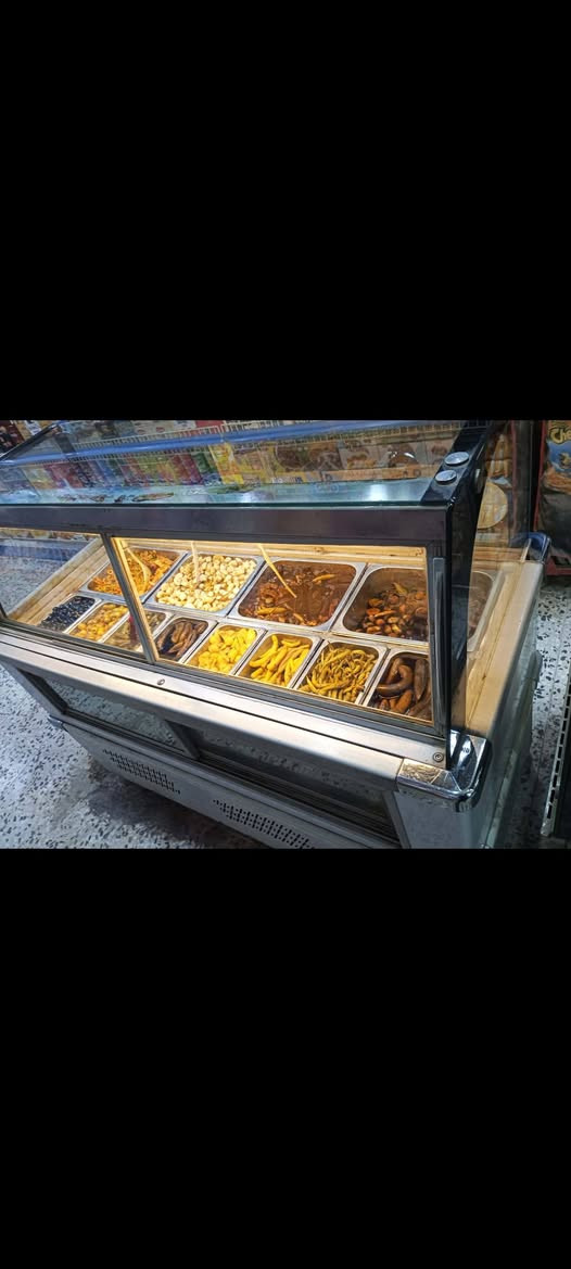 السلام عليكم شباب عارضه مقبلات اوعارضه طرشي ايكور اصلي شركه الزان تركي شغاله ونضيفه السعر 550العنوان بابل حي العسكري الاستفسار الاتصال ***********
