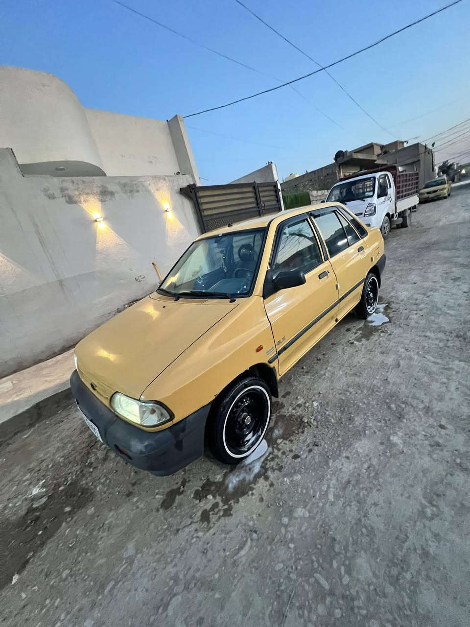 سلام عليكم سايبه موديل 2009رقم نكليزي سنويه ل2028الرقم *********** السعر 35$
