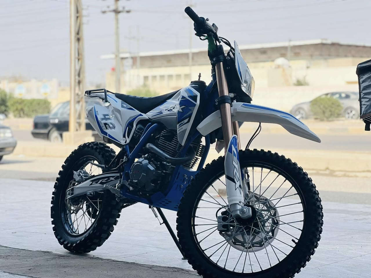 ( مكاني ميسان ) 

سلام عليكم قفاز SRX موديل 2025حجم المكينه 300cc الدراجه خير من الله شلعه معدل الدراجه نضيفه انضف من الصور بهواي ومكفوله كفاله عامه جيب فيتر وافحص
تجي تشوف بعينك وحله من الصور بعد للاستفسار خاص


**إذا كنت صاحب هذا الإعلان وتريد حذفه لأي سبب، رجاءا أرسل رسالة إلى الدعم الفني**