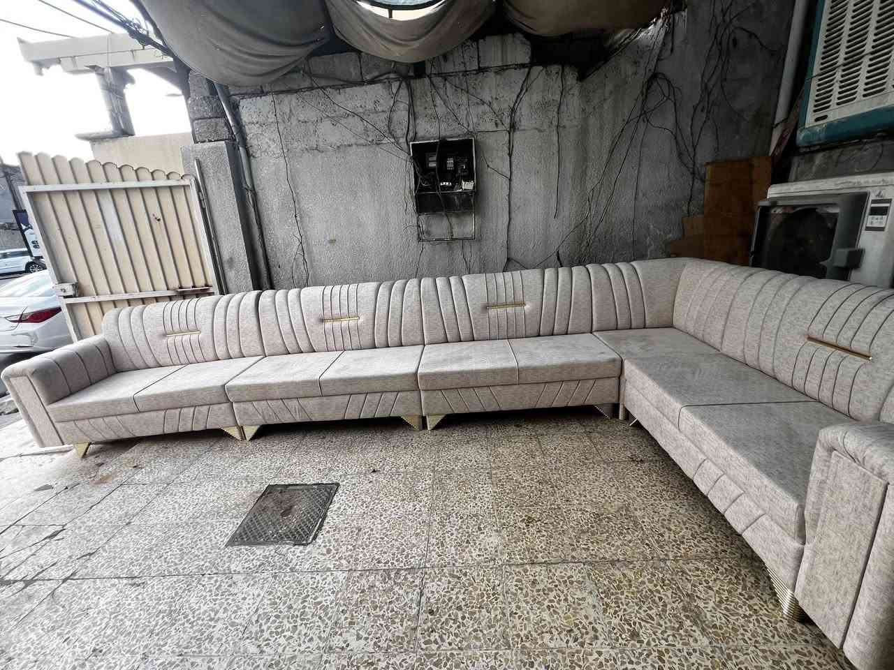 ديوان عراقي للبيع نضافه فول نفس ماموضح 
٧امتار ونص ستندر خشب بلوك انج ونص قماش وتر بروڤ عازل 
السعر  خاص


**إذا كنت صاحب هذا الإعلان وتريد حذفه لأي سبب، رجاءا أرسل رسالة إلى الدعم الفني**