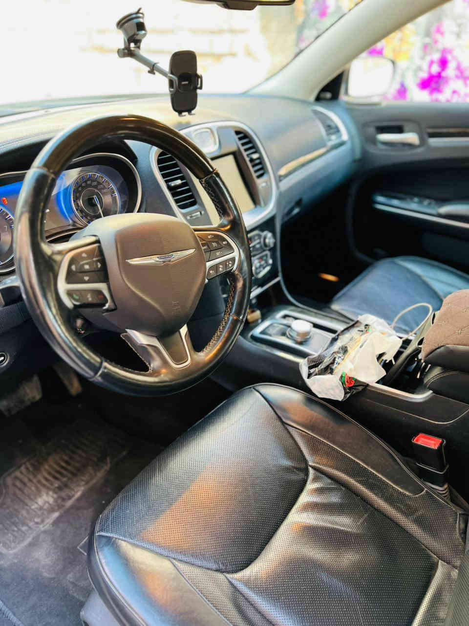 اوباما ٢.١٩  300S  فول الفول
1.بانوراما
2.خزن ميموري
3.كشنات جلد
4.كشنات كهرباء تدفئه
5.ماشيه 59Mالف
سيارة جديده بمعنى الكلمه
كلين تايتل مكفوله كفاله عامه من الصبغ والضربه
السعر 275$
*********** غير متواجد ع الفيس...
