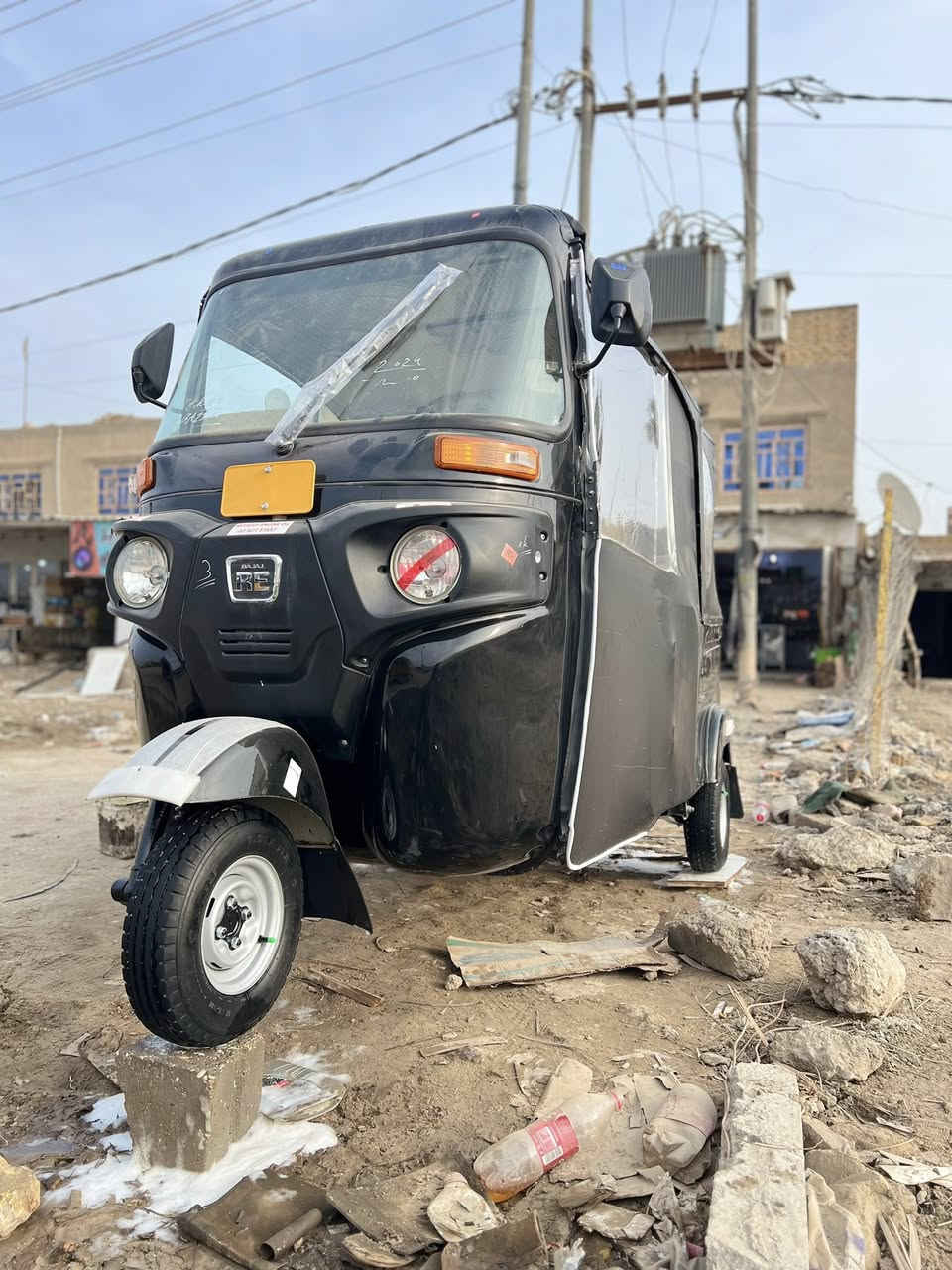 تكتك للبيع موديل 23 /11شهر تكتك مكفوله كفاله عامه من كلشي شرط مامدود عليه سبانه مكاني بابل الهاشميه رقم تلفون ***********
