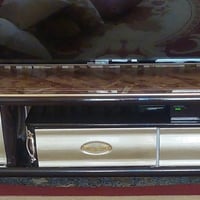 ميز بلازم للبيع السعر ٣٥  ٠٧٨٠٨٢٤٩٤٦٨