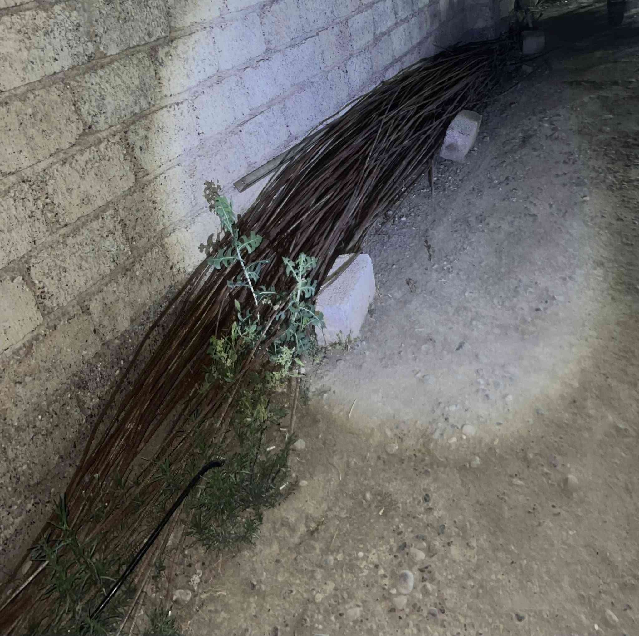 حديد مستخدم للبيع 
***********
