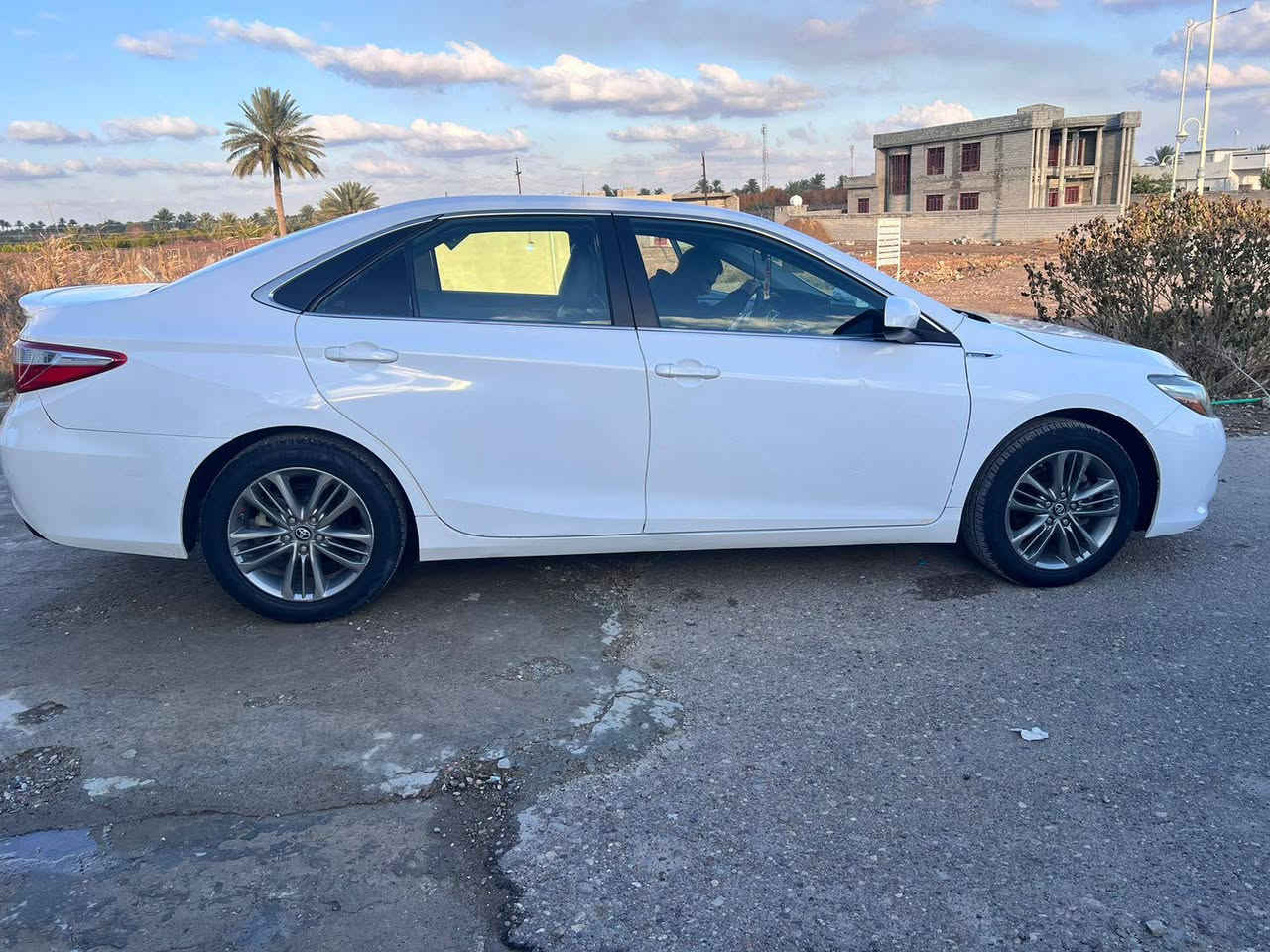 كامري موديل 2016 رقم اربيل سياره جديده الضرر بنيد بدون دواخل وباقي مكفول كفاله عامه محرك 2500 مكفول من محرك من كير وتخم تاير جاهزه الاستفسار يم رقم *********** أو ***********
