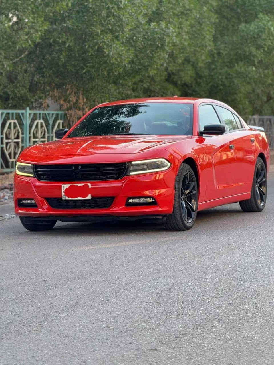 جارجر   2018 اصل
لون مميز برتقالي   
وارد امريكي
 (مرقم بغداد) باسمي 
 
صور الحادث بالمنشور  بدون تبديل
   بدون دواخل  … بدون ايرباك…
فقط الجاملغ الأيمن بارد 
بدنه بلادي دواخل كله بلادي لايتات بلادي
المواصفات :
* حساسات خلفيه 
* شاشه كبيرة مع نظام ملاحة
* ويل قياس 20  
* مقعد أمامية كهربائية 
* تشغيل عن بعد 
* محدد سرعة
بلوتوث . 
* كاميرا خلفية .
* كشنات تدفئه 
* دخول ذكي بصمة
* بدون صبغ 
* ⁠استفسار ***********
بابل الإسكندرية
