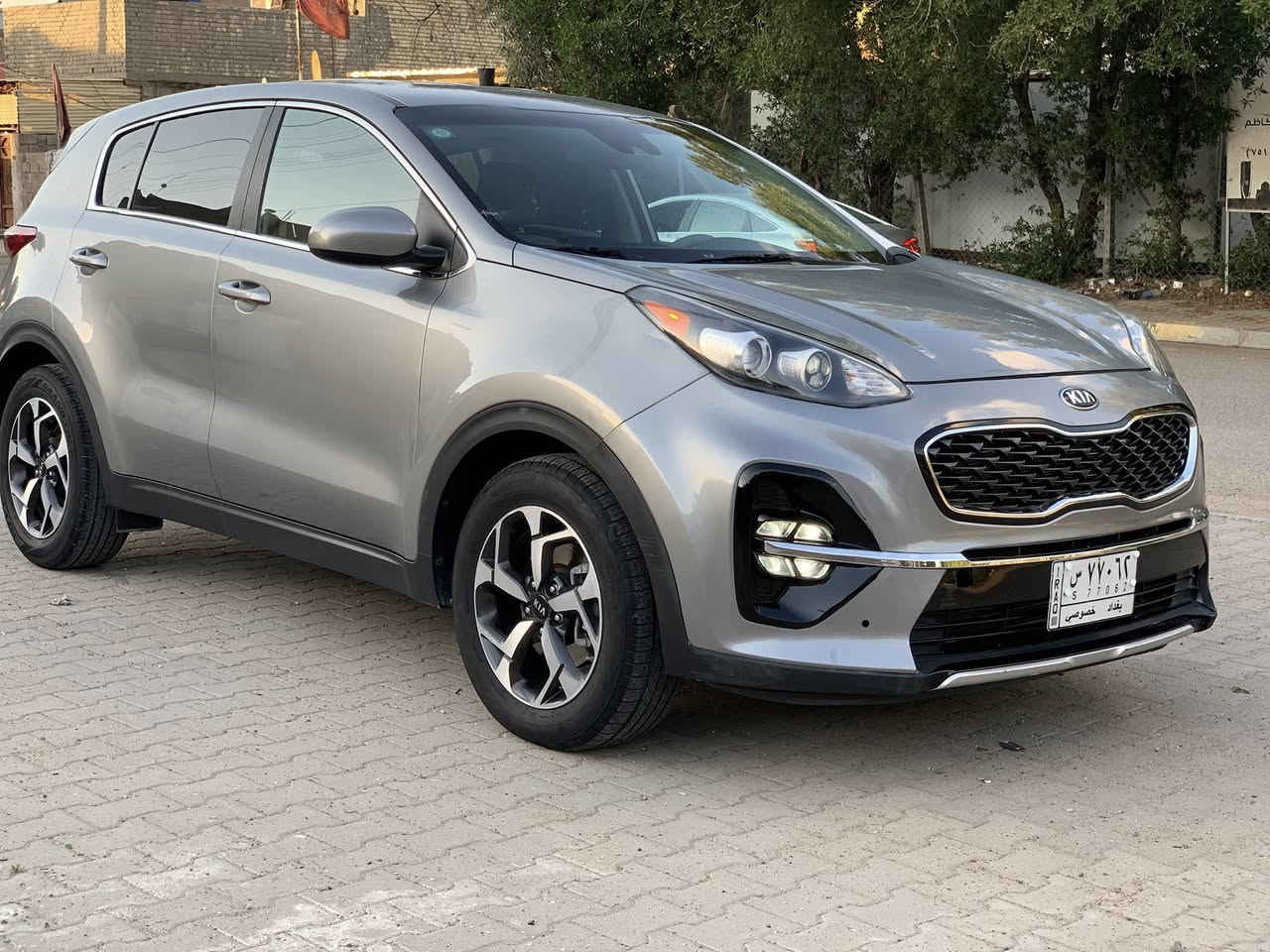 سبورتج 2021  السعر (165) 
جديده جدا ماشيه 130 فقط دعاميه اماميه صبغ
سونار والحادث بل منشور اي تفاصيل 
***********
مكان بغداد الجديده
