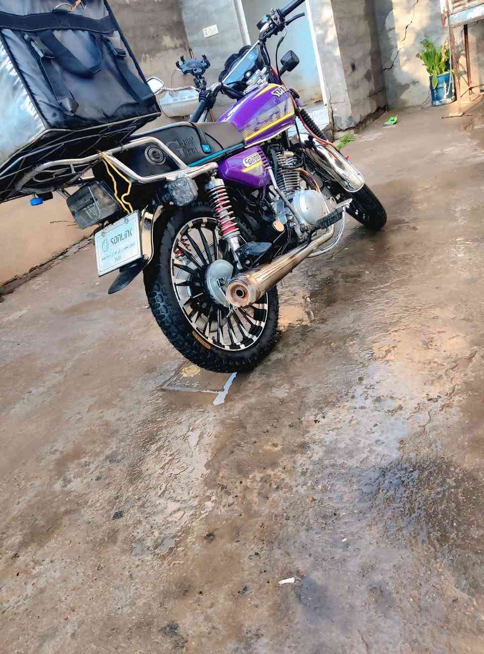 الجدجد دراجشغاله مكفوله من كلشي تجي تشوف بعينكه كهربائياته شغاله سلام عليكم دراجه ايرانيه البيع موديل 2025دراجه صار3اشهر من نازله محرك مكفول تايرات رقم صاحب دراجه بي وتساب ***********
