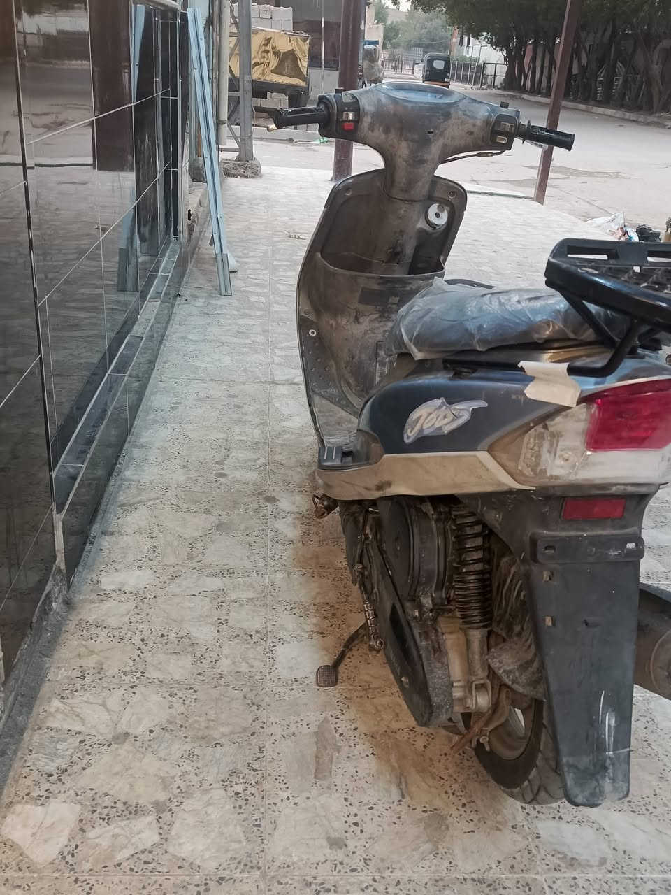 السلام عليكم عندي ماكس منغولي مكينه ما مفتوحه كهربائيات كله شغاله كفرات بلاديه السعر 500 للتواصل
مكاني بغداد العبيدي ***********
