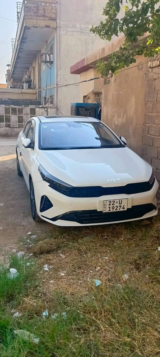 كيا K3 صيني موديل 2024 رقم شمالي إربيل فول موصفات 162 وبيها مجال التواصل*********** مكان السيارة بغداد كرخ الدورة حي الصحة

