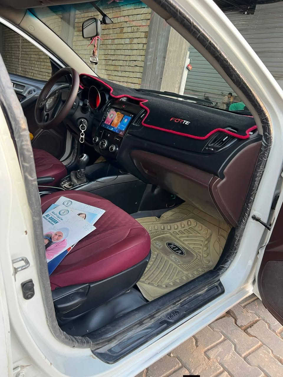 سيراتو موديل 2011 خليجي
 تحكم ستيرن أشاير بلمري  شاشه كامره حساست رقم كربلاء باسمي هزه جديده بيها رشات صبغ بدون دواخل ولا معجون والباقي  جاهزه  سياره منضومه بانزين باتري جديد بعده بضمان كير 6
كير ومحرك مكفول   السعر95 المكان كربلاء ا غير متواجد على الفيس للاستفسار ***********

سونار موجود
