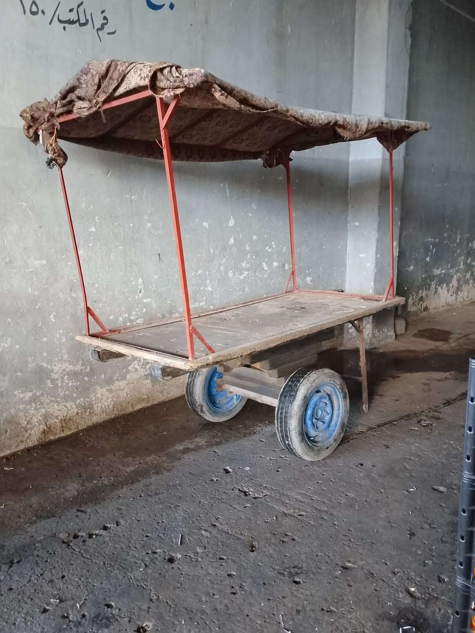 #للبيع
#العنوان: موصل الجانب الايمن 
داخل سوق المعاش ***********
