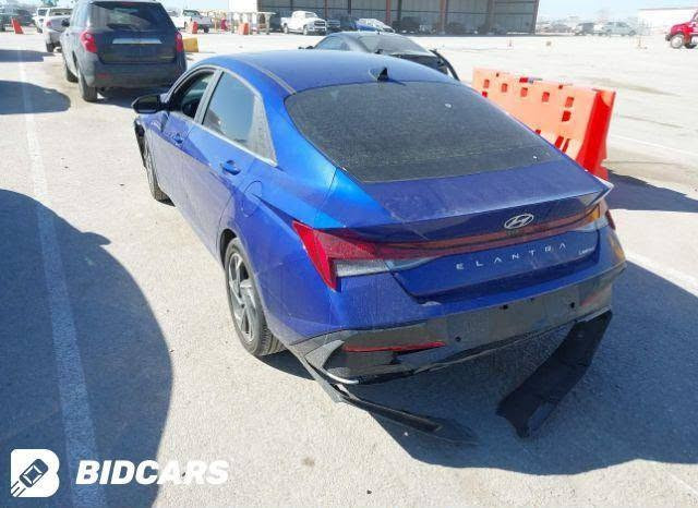 سلام عليكم النترا 24 فول 1\1 حادثهه موضح بلصور وبيهه باب بارد بلعراق مرجع بي دي ار يم المندلاوي سياره حيل تعبان عليهه والبلعافيهه ع الياخذهه موصفات لمتدد ميحتاج اشرح 
عنوان بغداد حي اور ***********ممتواجد ع الفيس رقم بي وتساب بس
