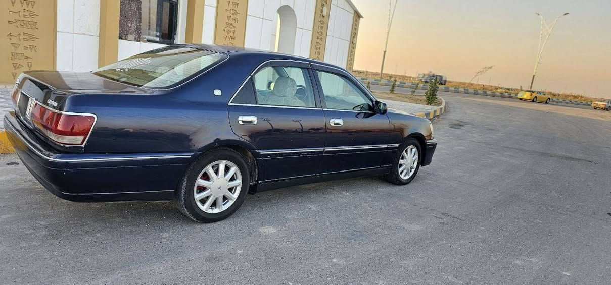 ‏السلام عليكم
‏ملكه للبيع
كفاله من الكص و نقل الجثه و الضربه 
بيها رشات بسيطه
موديل 2001 
‏اربع دكم  
‏رقم ذي قار انكليزي
السيارة بأسمي تحويل ثاني يوم
‏مكينه ديفور الجبير
مكينه وكير شرط
 تبريد ثلج 
قرار 48
‏السياره جاهزة ما بيها نقص 
‏السعر 130 وبيها مجال 
‏مكاني ذي قار_ الغراف 
للإتصال :   ***********
الواتساب : *********** 

‏
