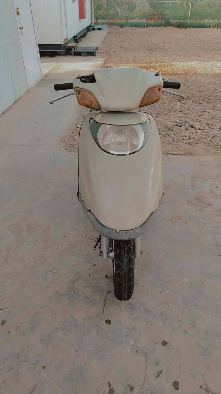 للبيع دراجة سبيسي ماليزي مجفتة السعر 300 وبيها مجال المكان الكوت ***********
