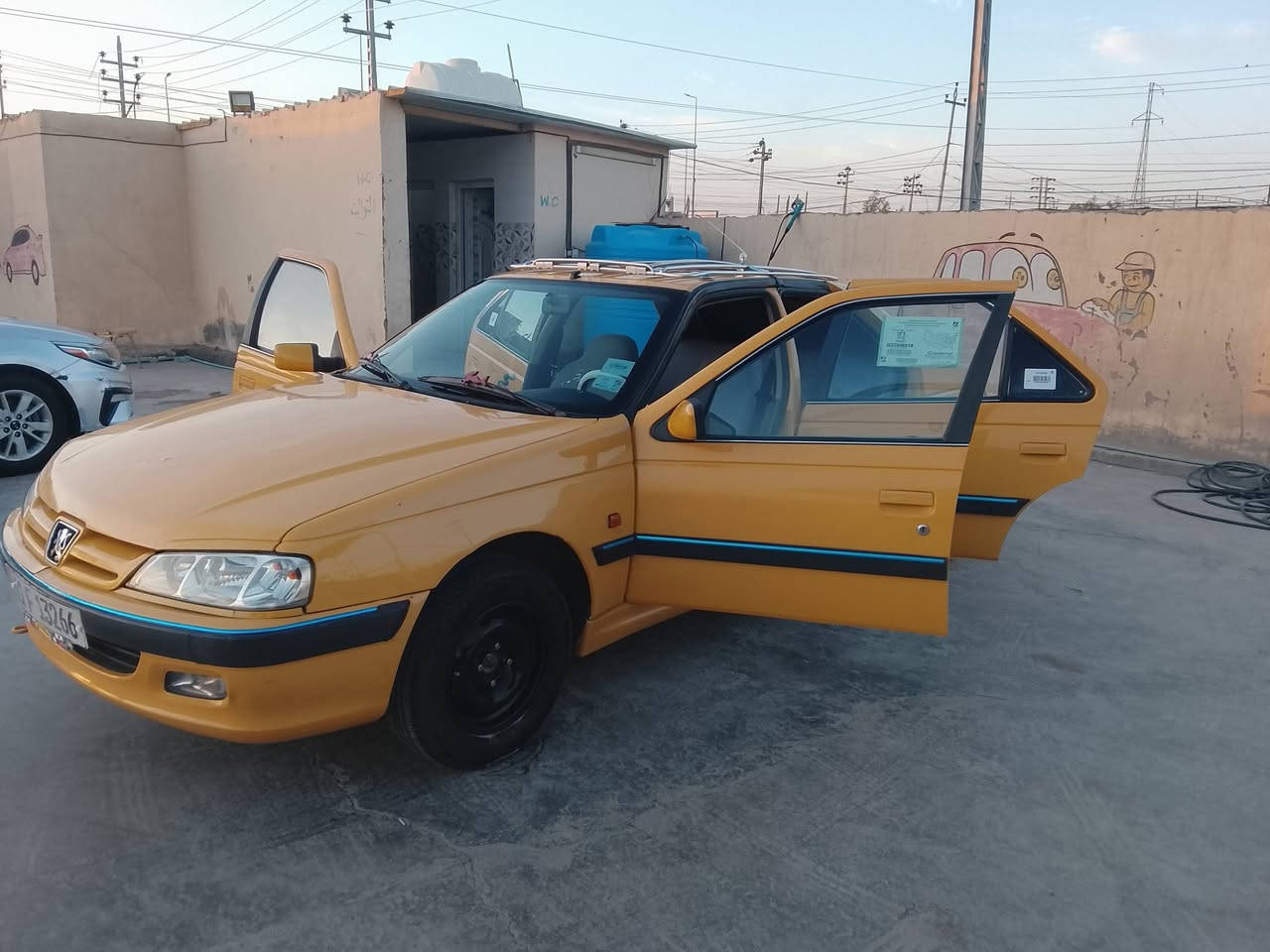 سلام بيجو باص للبيع موديل 15 
رقم بغداد دولي سياره بيه منضومت غاز 
سياره مكفوله 
 بيه بس الكرنك مفتر بوش
 كرنك شديتله جديد هستونه اصلي 
 تبريد ثلج حداديه جديد
 ماشيه 102حقيقه
 مكانه ديوانيه 
سعره 45
 اليريده يرسلنه عل خاص


**إذا كنت صاحب هذا الإعلان وتريد حذفه لأي سبب، رجاءا أرسل رسالة إلى الدعم الفني**