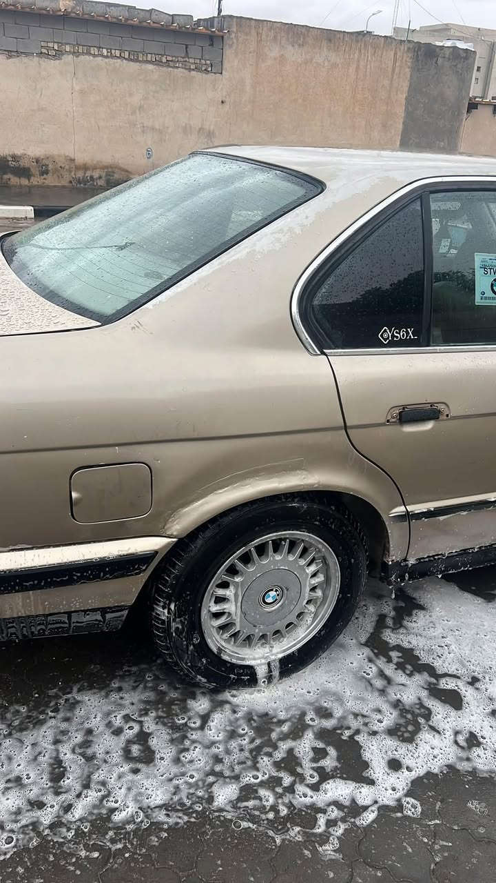 بيع مستعجل
بيم مديل 1994
رقم اربيل بسمي 
مكينه بلاد جديد توني شادها 
تبريد 
تخم تاير
ب40 وبيها مجال 
***********
