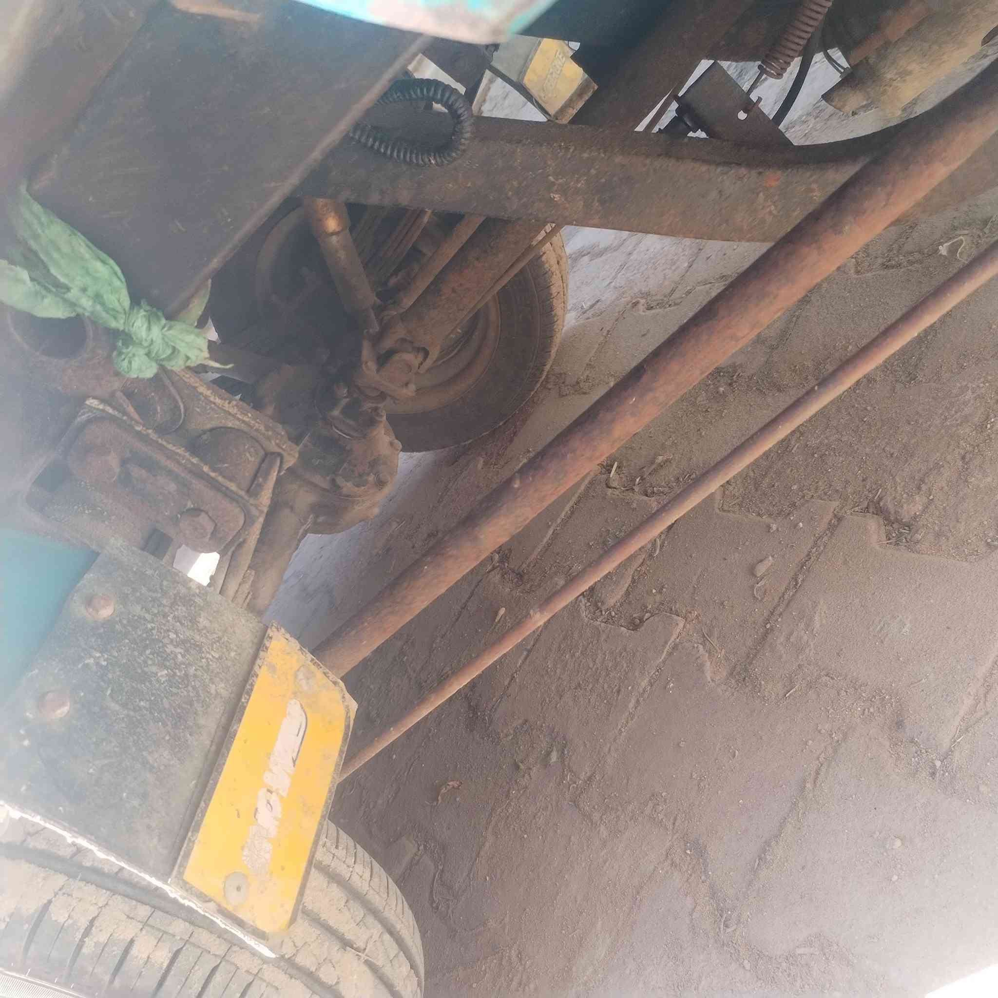 سلام عليكم ستوته كربلائيه موديل 21 كهربائيات بيه صفحه واكفه بس ما مخليسه وااا شي السعر خاص ***********
